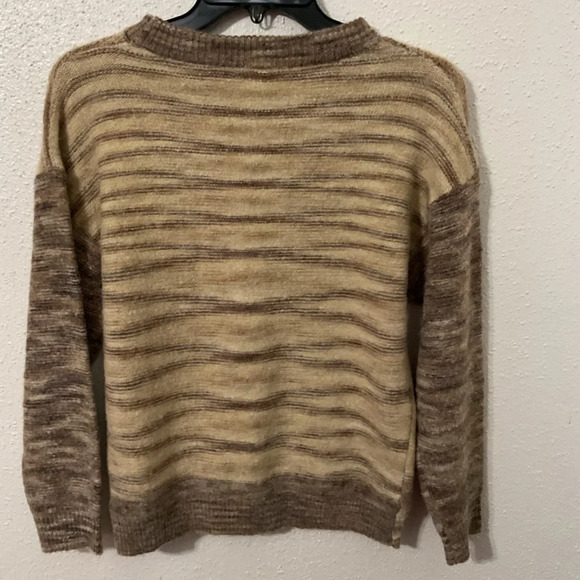 COTTON ON KIDS Girls Brown Crew Knit Sweater. Size 9-10 NWT - Picture 1 of 4